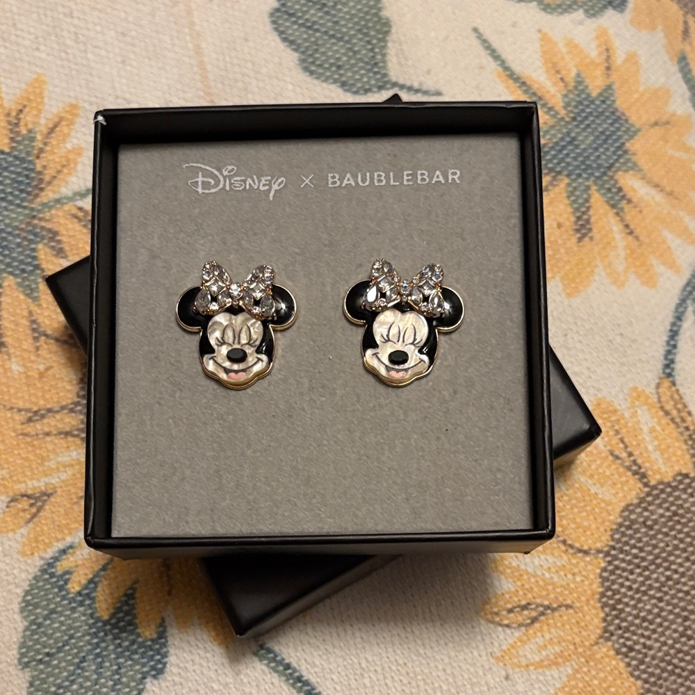 Baublebar x Disney. Minnie Mouse Earrings